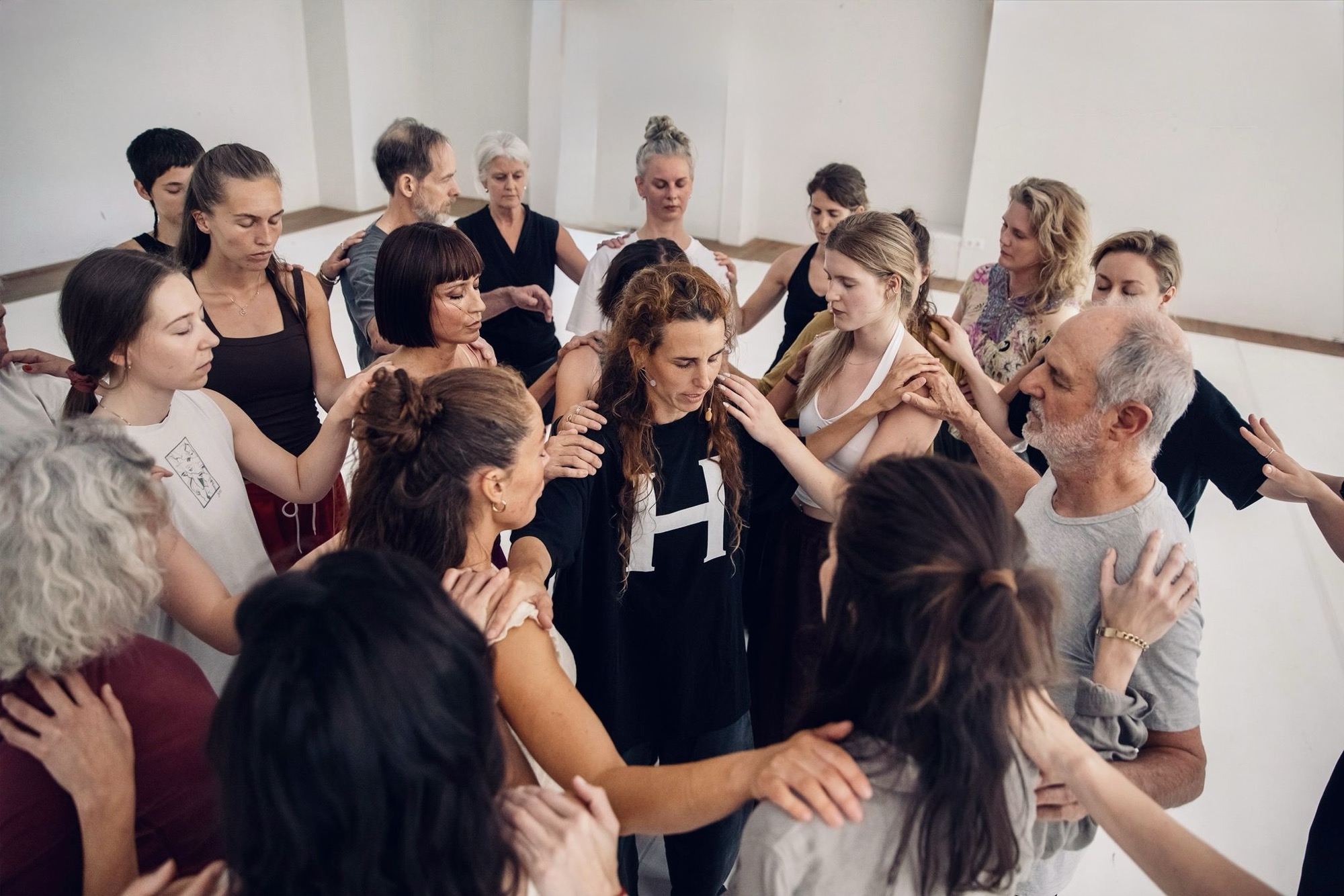 A HUMANHOOD movement circle